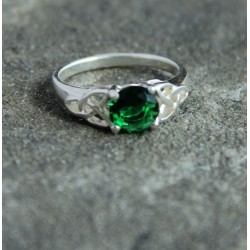 Trinity Ring With Green Crystal