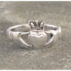 Men's  Sterling Silver Claddagh Ring